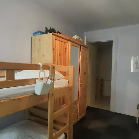 Spacieux 8 Pers. Avec Balcons, 2 Salles De Bain, Parking Gratuit - - Fr-1-234-165