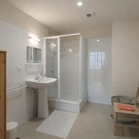 Grand 8 Pers, Centre-ville Cauterets, Balcon - Fr-1-234-165 Apartamento Cauterets
